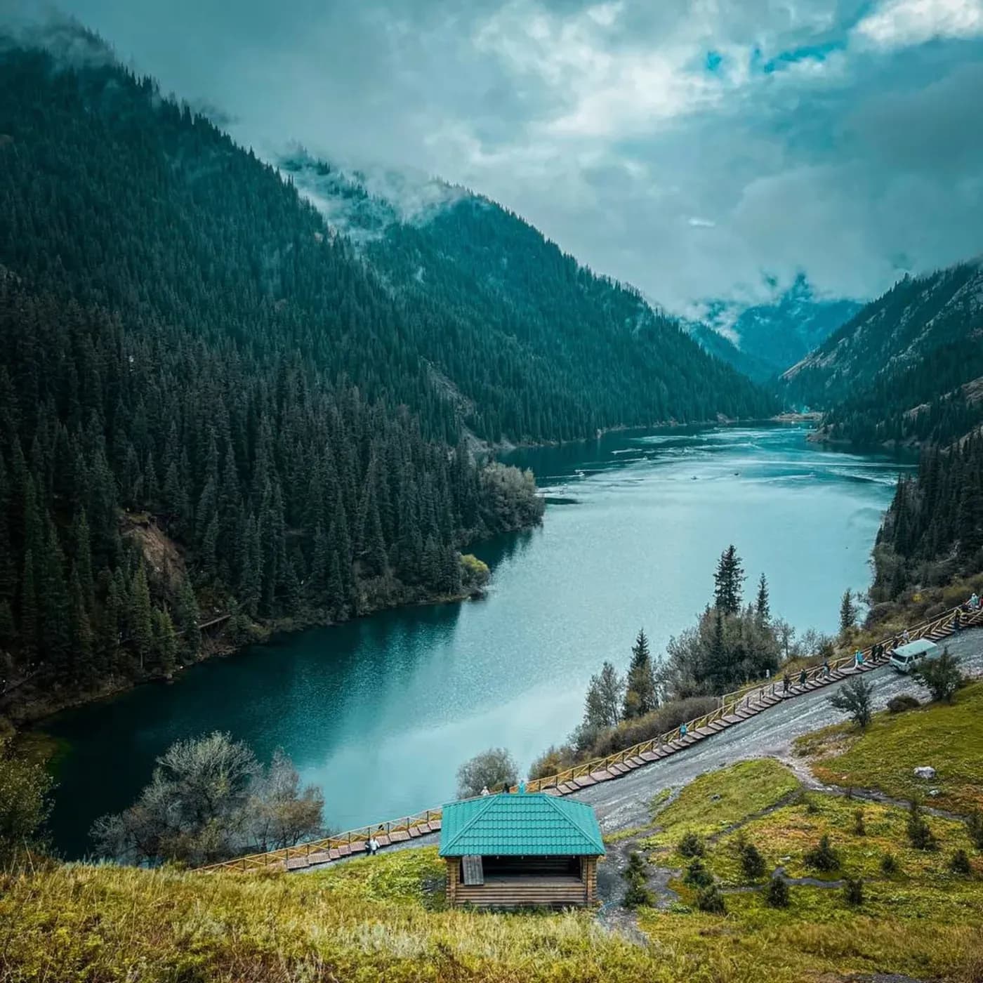Озера Каинды, Кольсай и Чарынский, Черный,Лунный Каньоны за 2 дня
