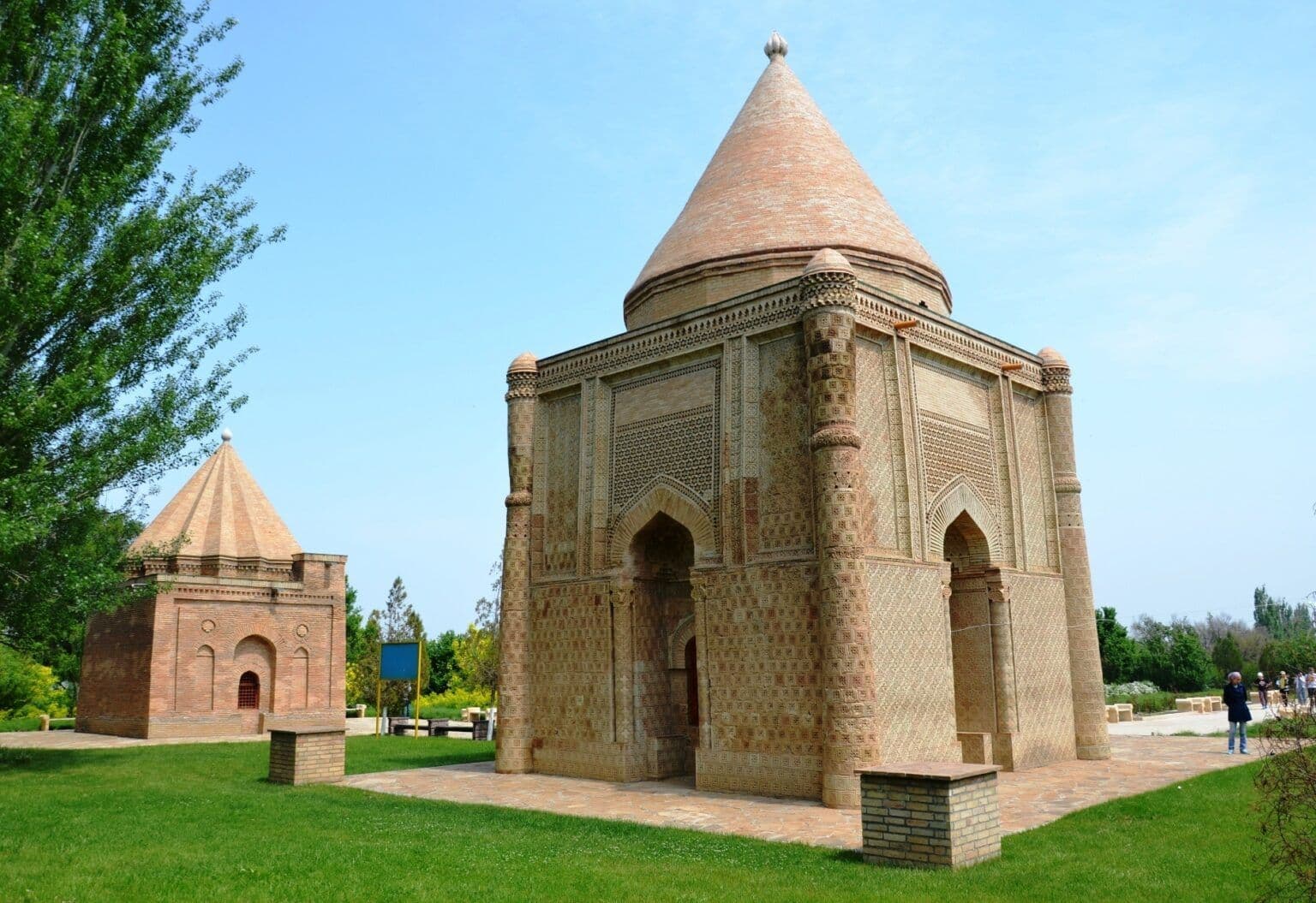 mavzolej_ajsha_bibi_1536x1055_1f1c57f61e