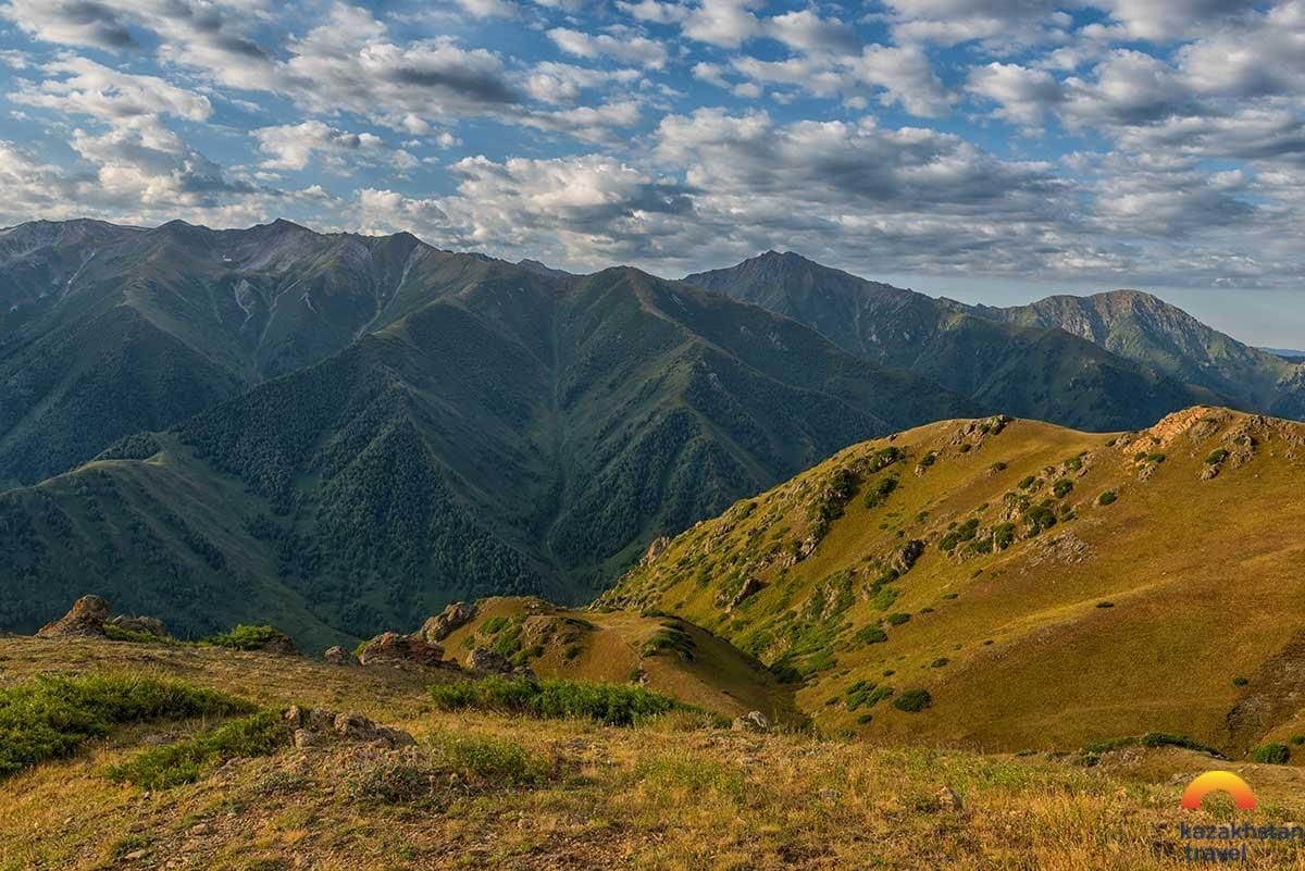 Коринское ущелье 
