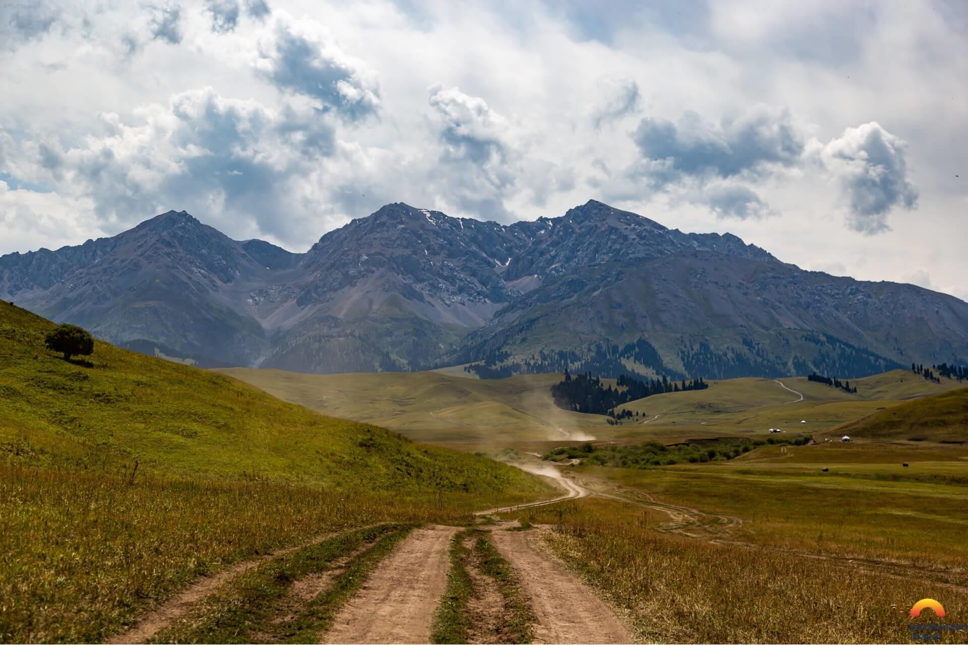 Водопад Текес