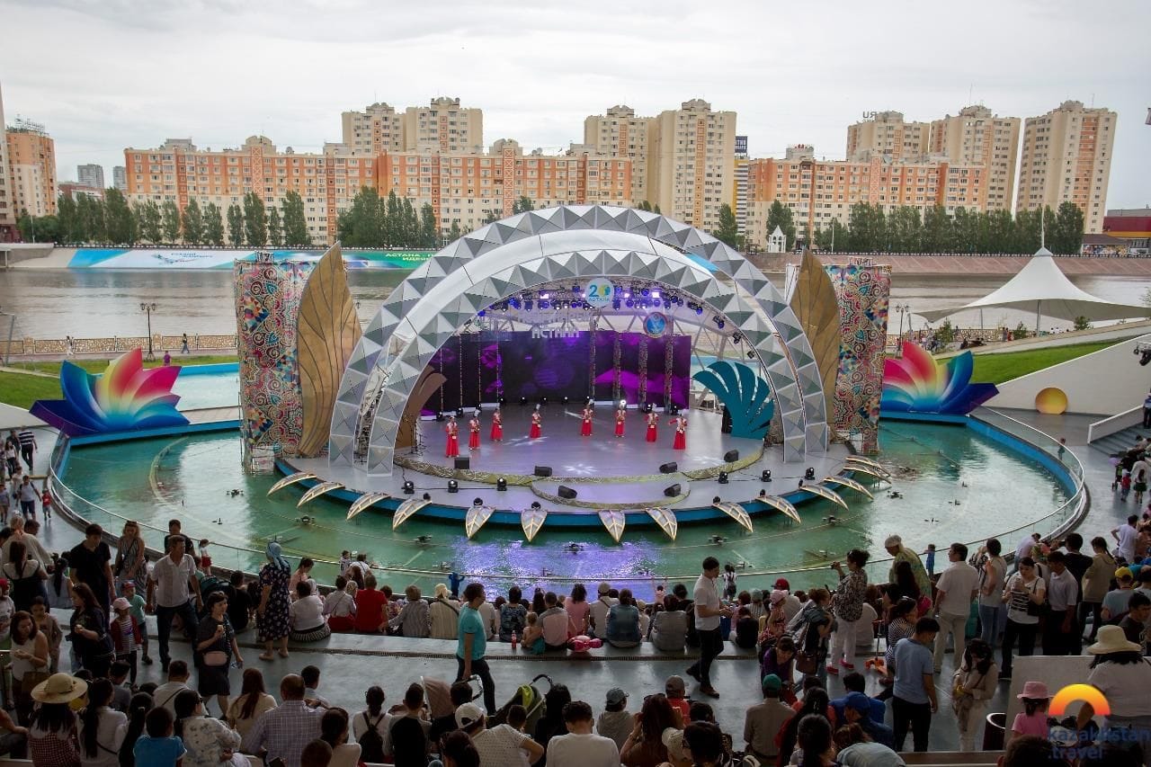 Центральный городской парк Нур-Султана