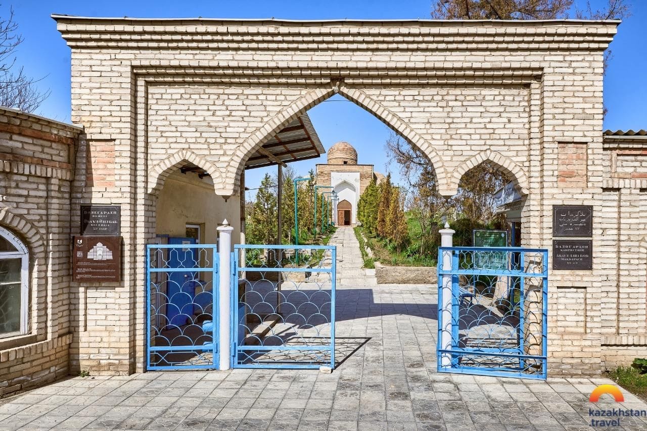 Мавзолей Абдель-Азиз Баб