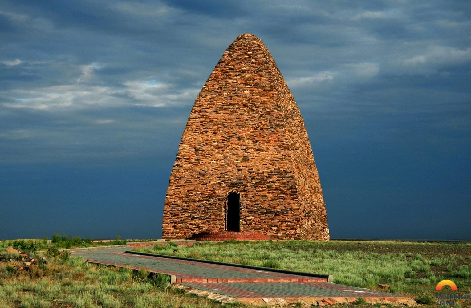 Мавзолей Козы-Корпеш и Баян-Сулу